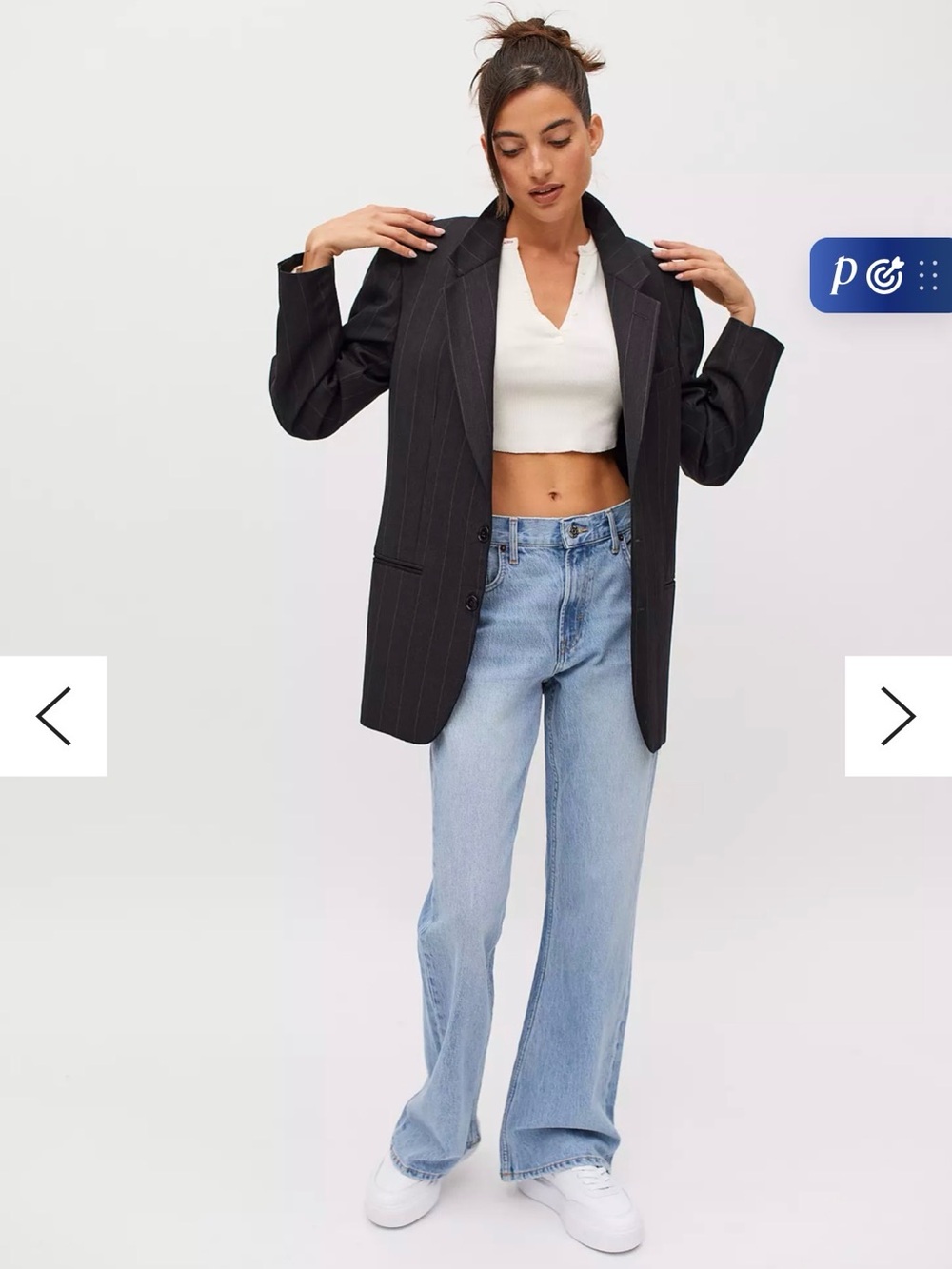 BDG Light Wash 90s Bootcut Jeans